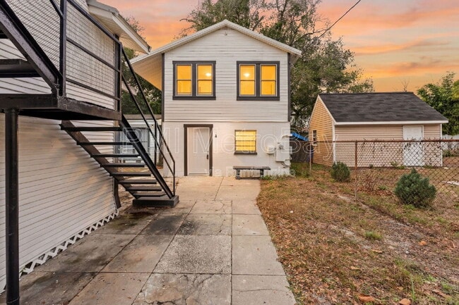 Building Photo - 2914 N 10th St Unit B