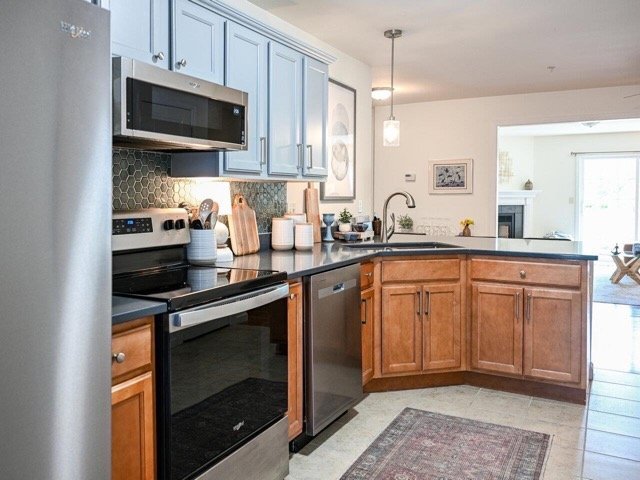 Photo - 1070707 John Fay Rd