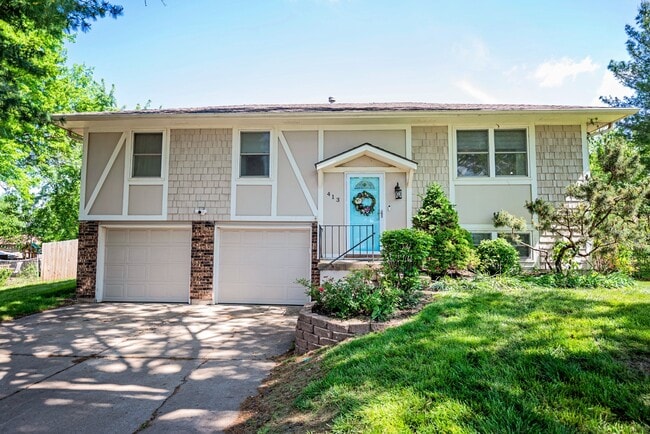 Photo - 413 SE Lana Ct