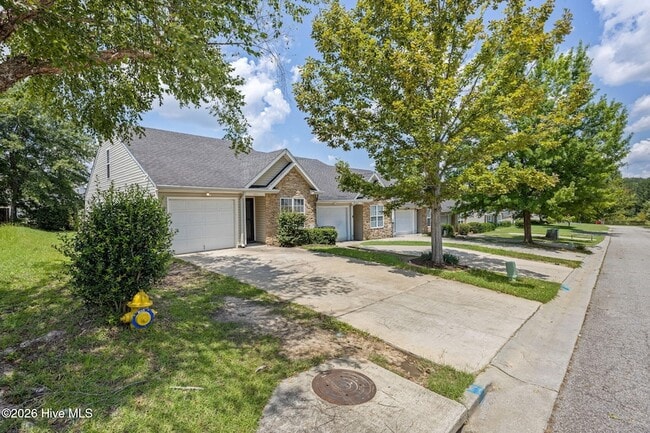 Photo - 435 Northrop Pl
