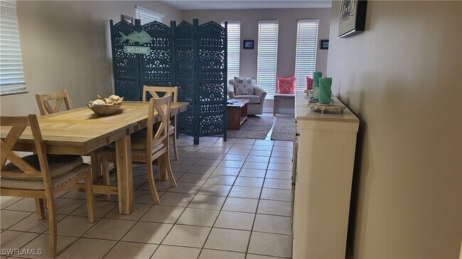 Photo - 602 111th Ave N