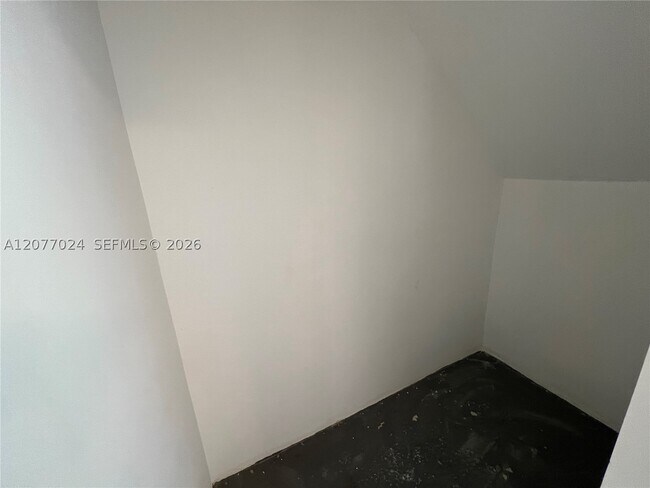 Photo - 145 NE 82nd St Unit 7