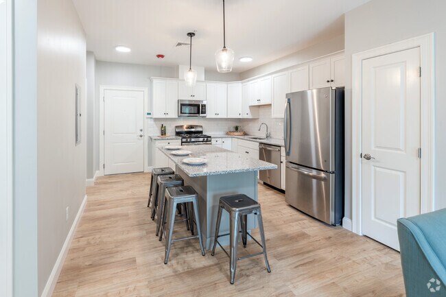 1HAB, 1BA - 149 Main Street Apartments