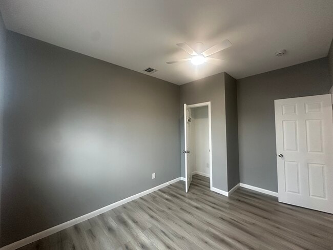 239 Wessington Ave Unit 2nd fl