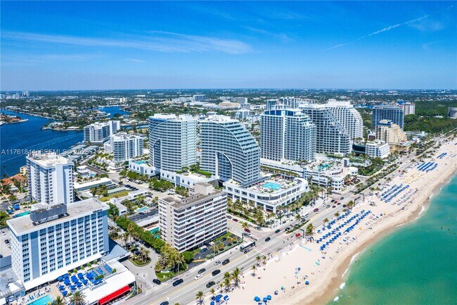 Building Photo - 3101 Bayshore Dr Unit 1505