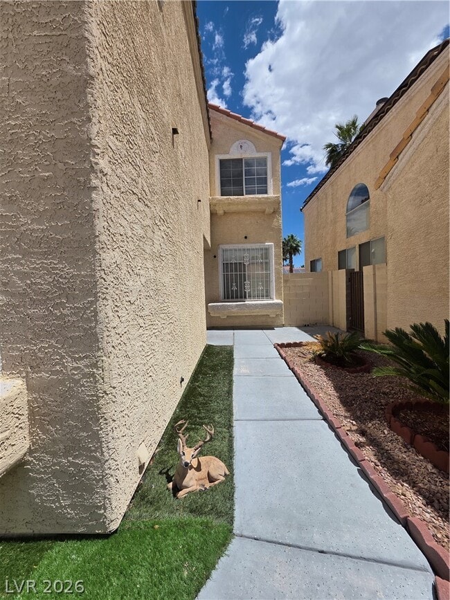 Photo - 2524 Silver Shadow Dr