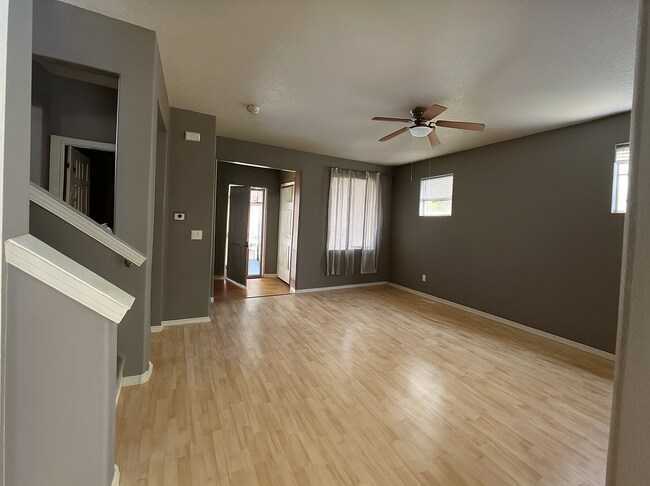 Photo - 1532 SE Gerhard Dr