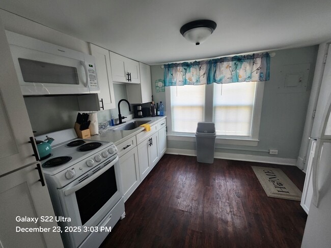 Cocina - 200 N Fourth St