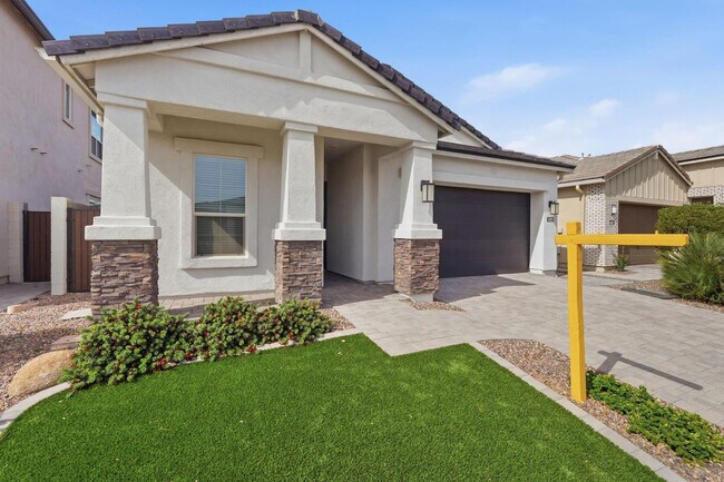 Photo - 5028 E Shady Glen Ave