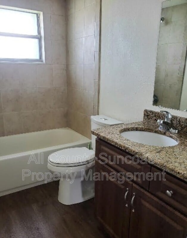 Photo - 7450 35th St N