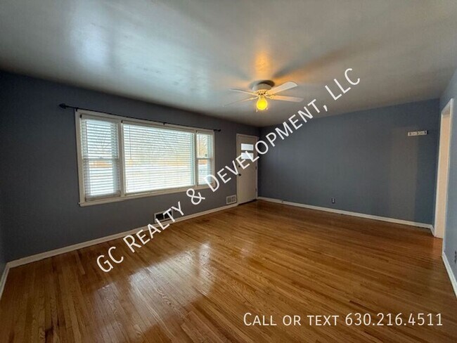 Photo - 838 Whitlock Ave