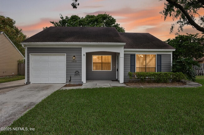 Building Photo - 2512 Bluffton Dr