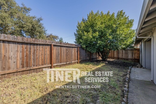 Photo - 9282 Corinthian Cir