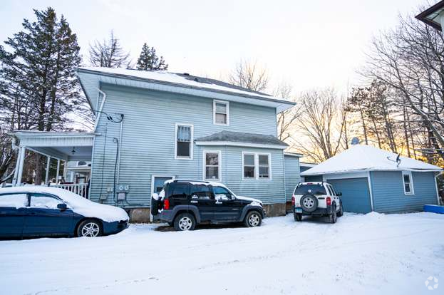 Building Photo - 1326 S Oak Ave Rental