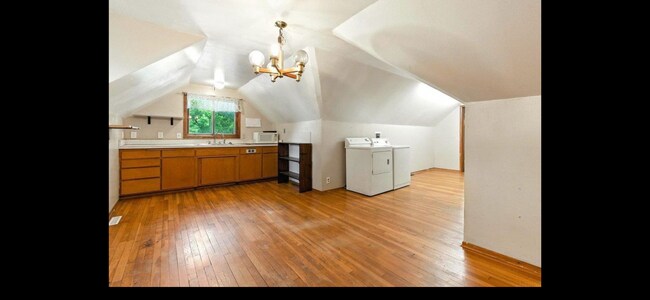 Photo - 3116 Pocahontas Rd Unidad 3116 Pocahontas B-Upstairs