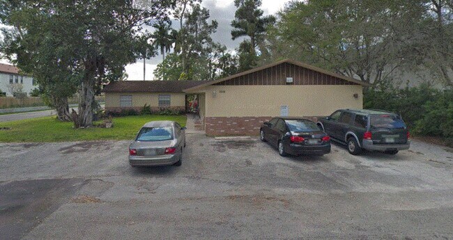 4931 SW 65 Ave Davie, FL 33314