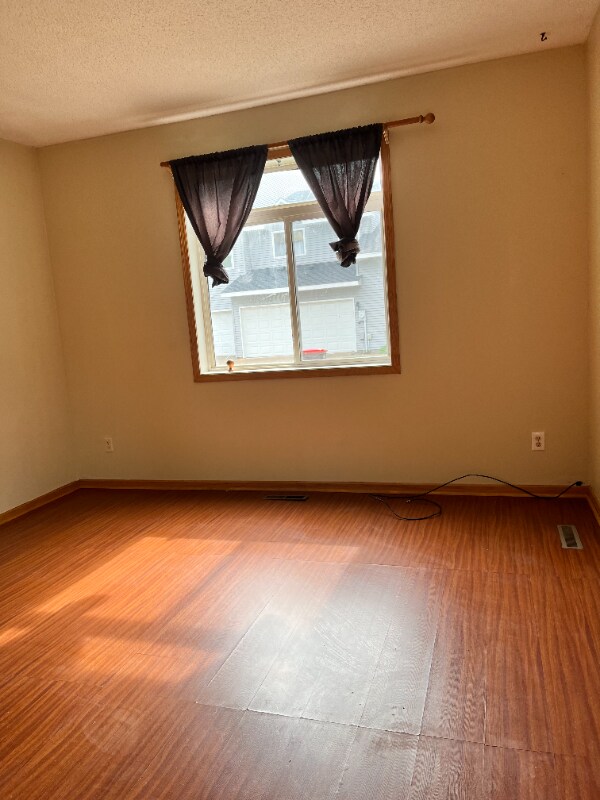 Photo - 665 Woodduck Dr