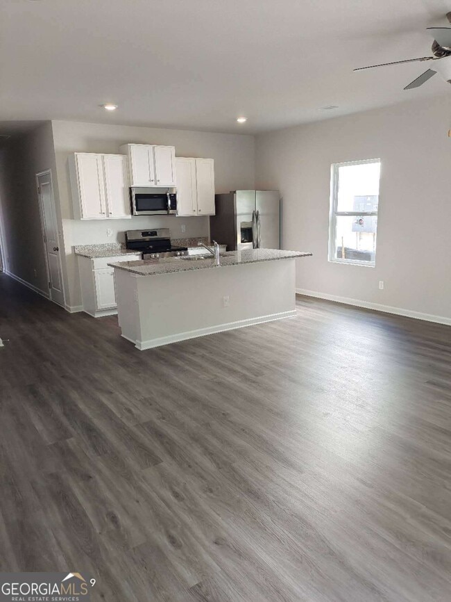 Photo - 158 Vlg Grn Dr NW