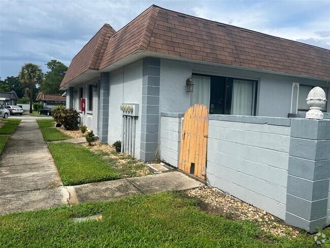 Building Photo - 5100 70th Pl Rental