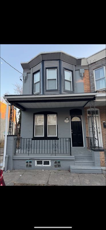 Building Photo - 1232 Jackson St