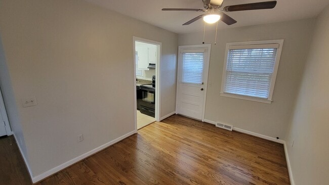 Photo - 2 Bed, 1.5 Bath Townhome in Greenville is Available! Location!!