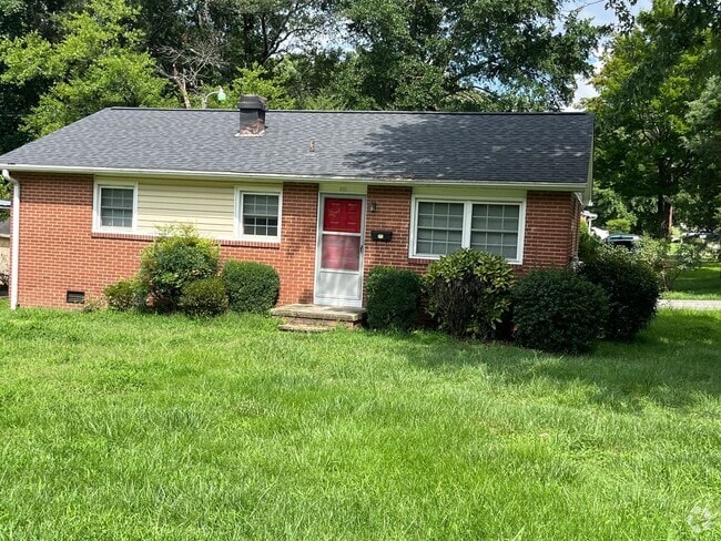 Building Photo - PENDING APPLICATION! Rental