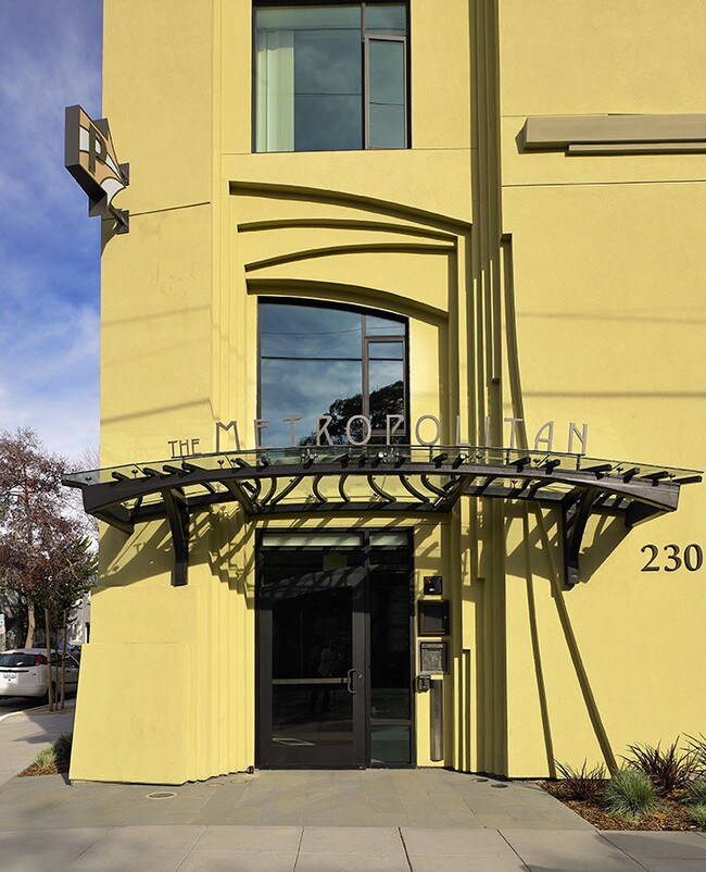 Photo - The Metropolitan