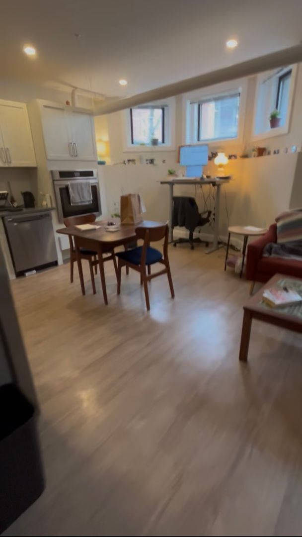 Building Photo - Renovated ground level