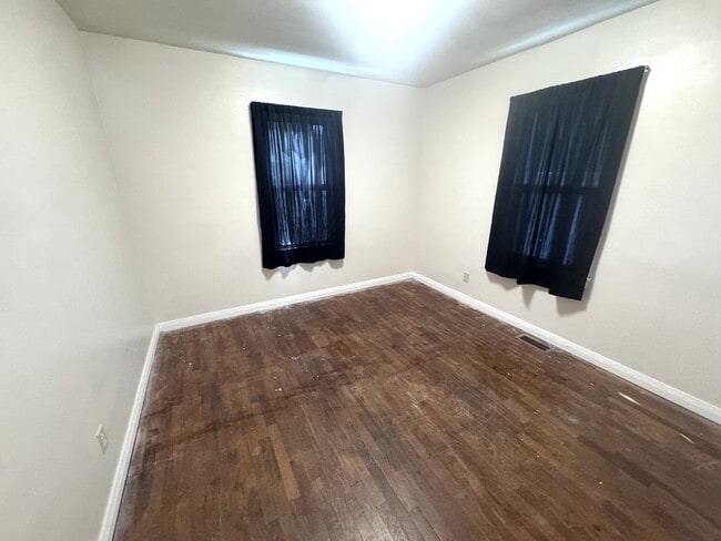 Photo - 500 8th St