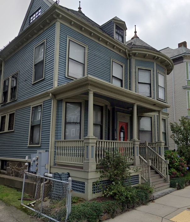 Photo - 126 Calumet St