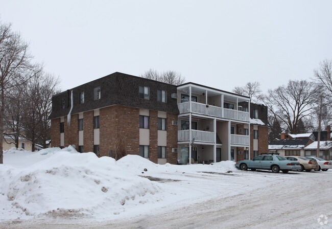 Photo - Grandview Apartments