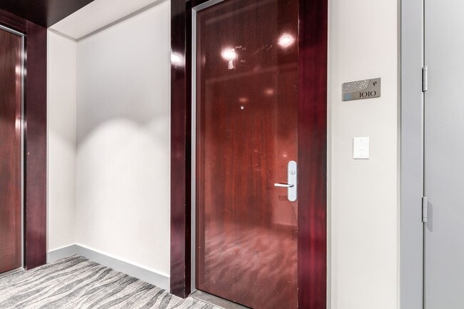 Photo - Renovated 1 Bedroom Panorama Unit