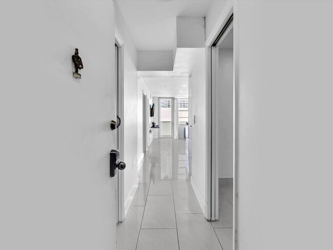 Photo - 3725 S Ocean Dr Condo Unit 1507