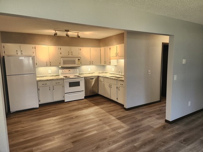 Photo - Sunrise apartments llc Unit 1