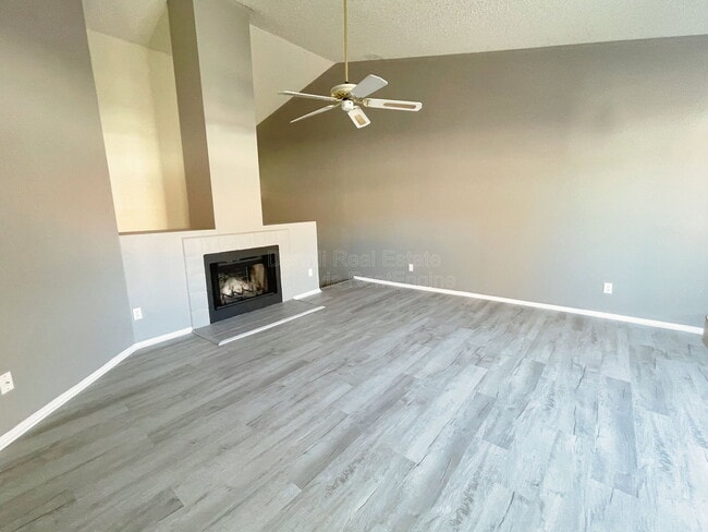 Photo - 2875 W Highland St