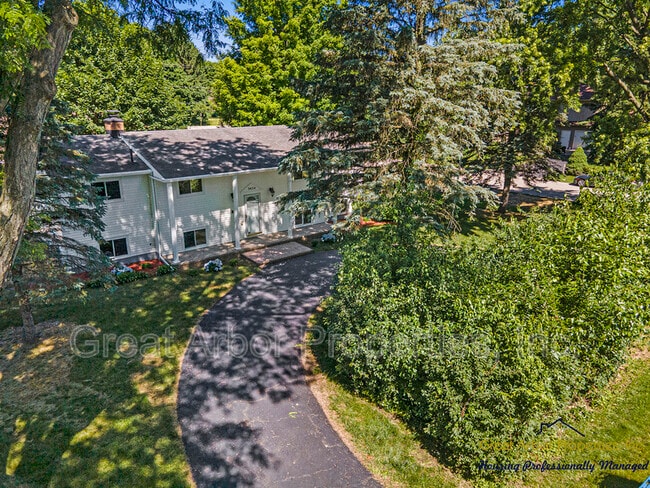 Photo - 3624 Maple Dr