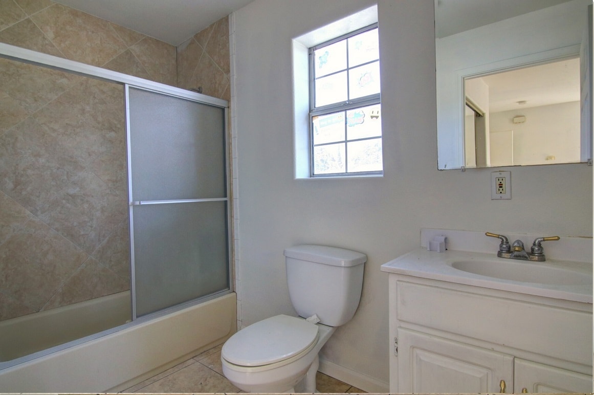 Photo - 9817 Bandera St Unidad C