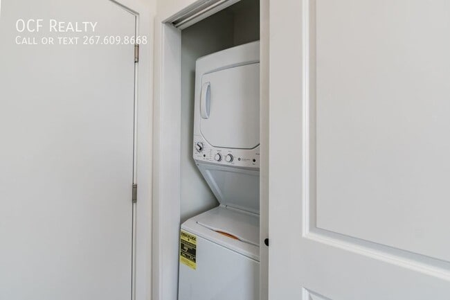 Photo - New 1 Bed Kingsessing Apartment Unidad 301