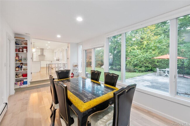 Photo - 29-33-33 212th St Unit 1F