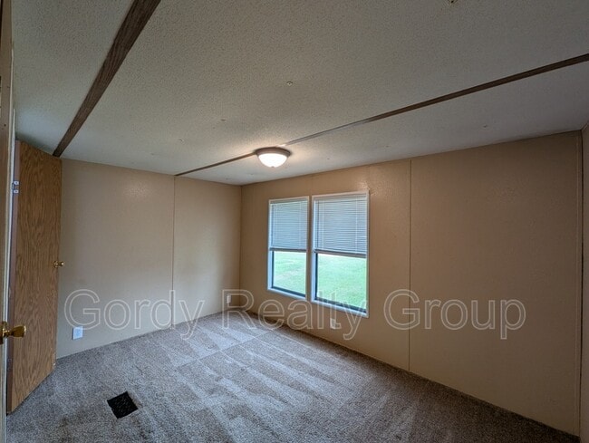 Photo - 3123 Camp Rd