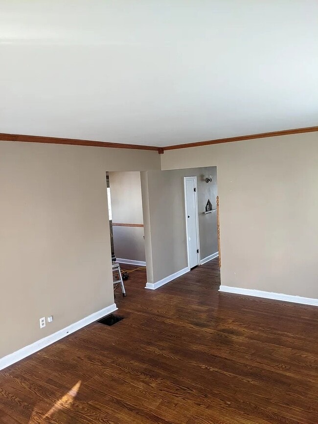Photo - 1719 Shirley Ave