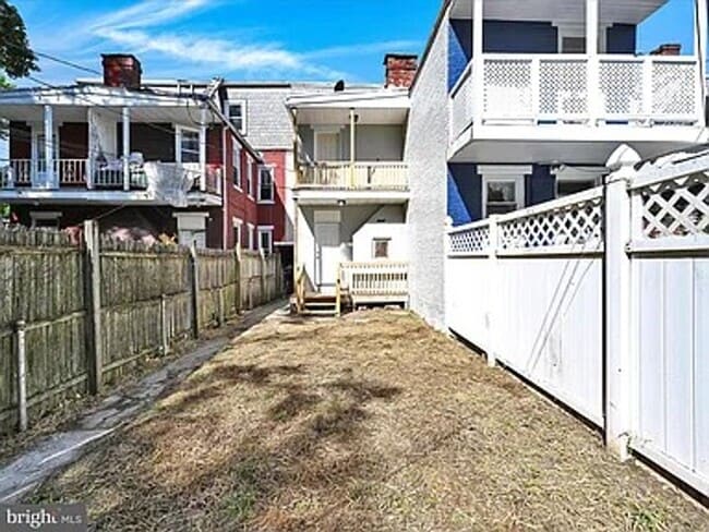 Photo - 735 S Beaver St