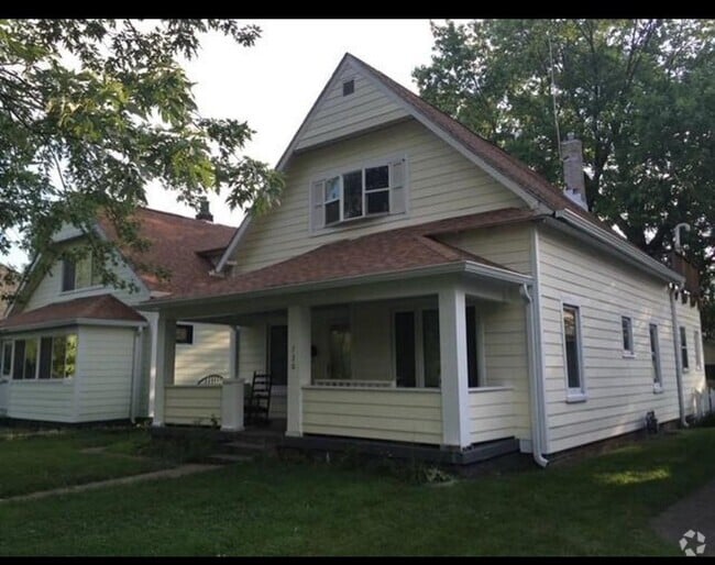 Building Photo - 730 E Pleasant Run Parkway North Dr Rental
