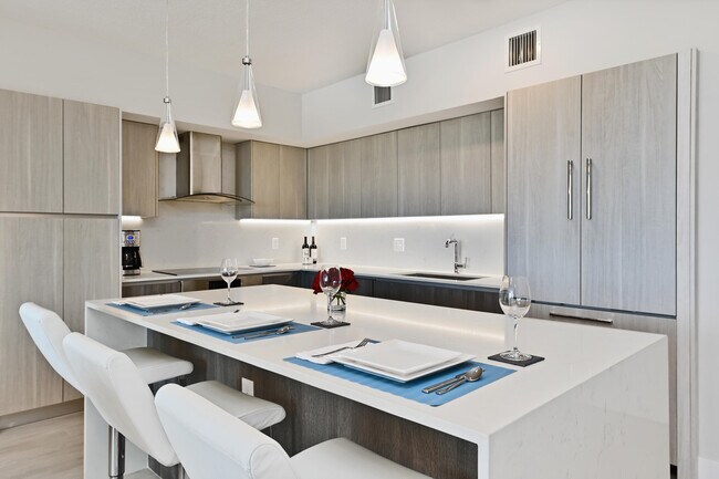 Photo - 111 SE 1st Ave Unit 314