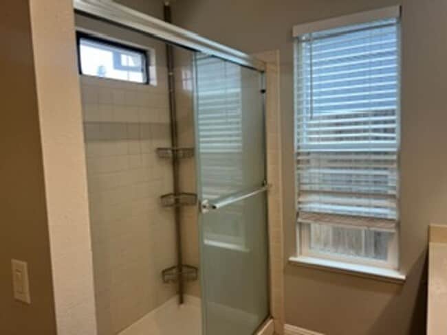 Photo - Well-Maintained 3BR/2BA Single-Family Home for Lease