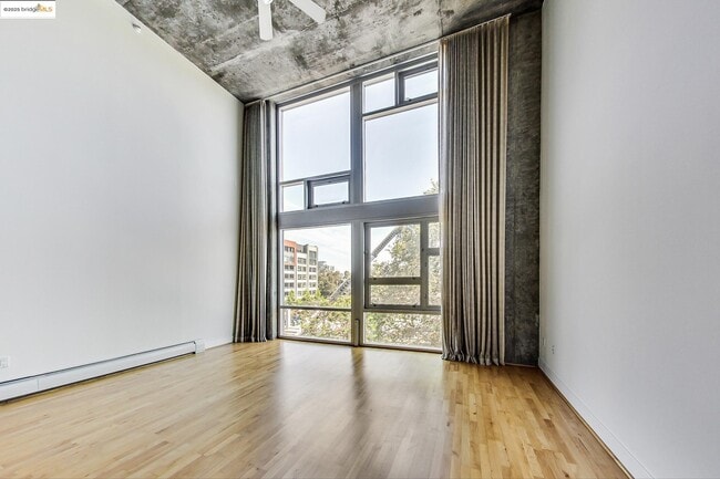 Photo - 311 Oak St Unit 506