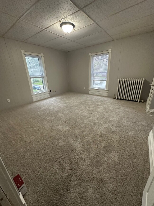 Building Photo - 747 Parker Ave Unit #2