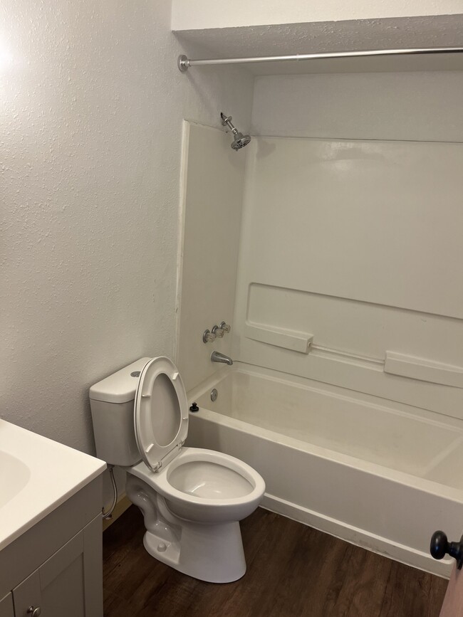 705 Hall St Unit 5