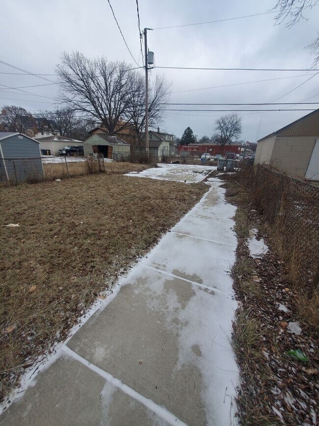 Photo - 5264 N 36th St Unidad 5264