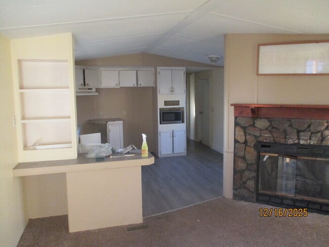 Photo - 1045 Canyon Ln